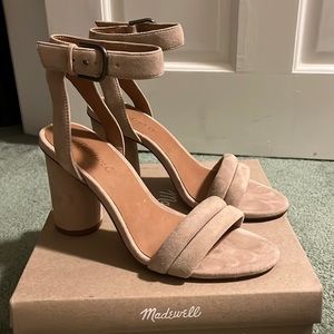 Madewell Heeled Sandals in Color Sand Dune Women’s 7